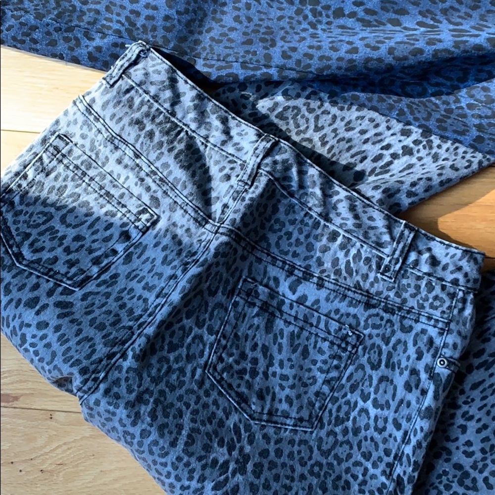 DG2Diane Gilman Leopard Jeans Stretch Denim